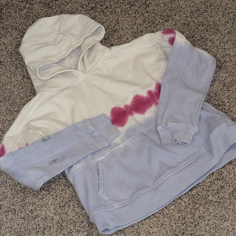 Little Girls White & Lavender Tie-Dye Hoodie with Pink Accent Pullover Hoodie
